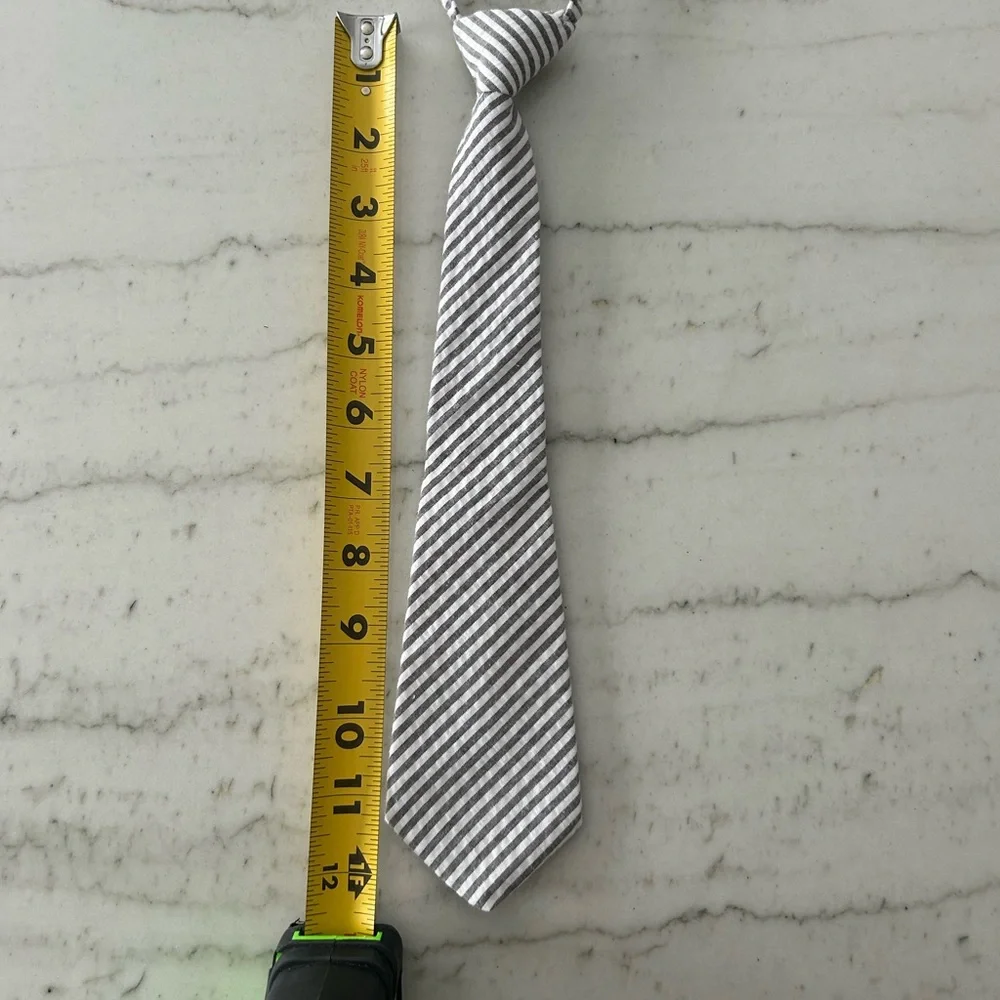 Kids Striped Gray and White Seersucker Necktie